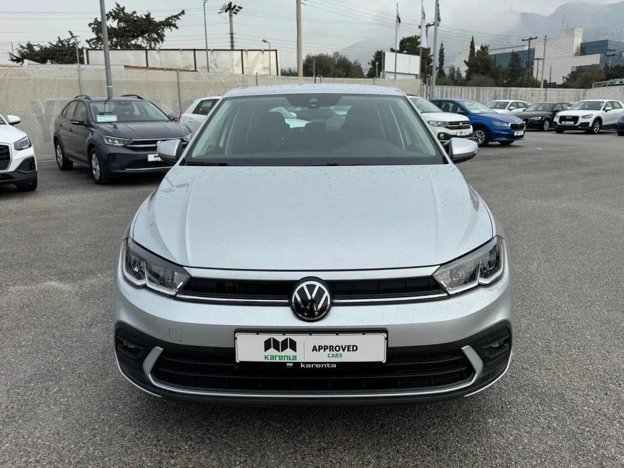 Volkswagen Polo - View 2