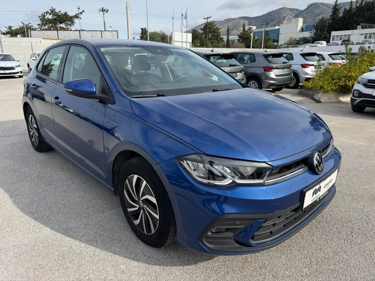 Volkswagen Polo - View 3