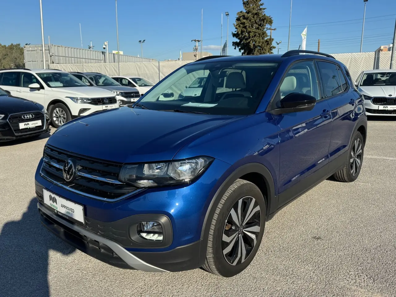 Volkswagen T-Cross - View 1
