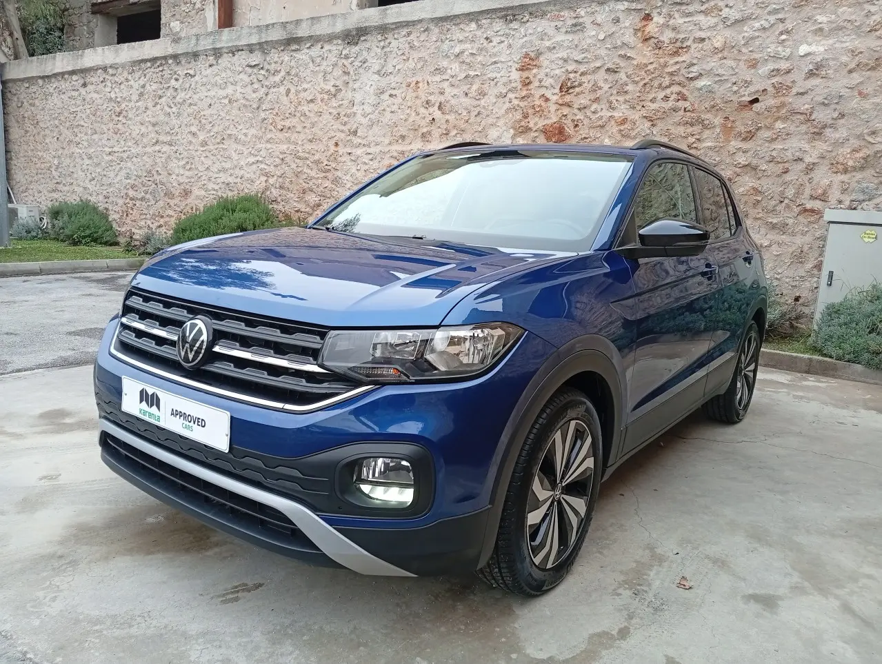 Volkswagen T-Cross - View 2