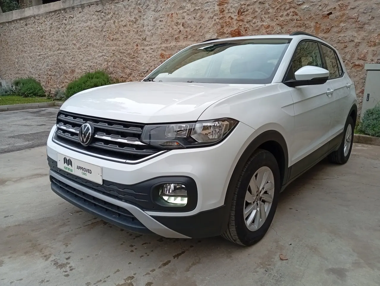 Volkswagen T-Cross - View 2