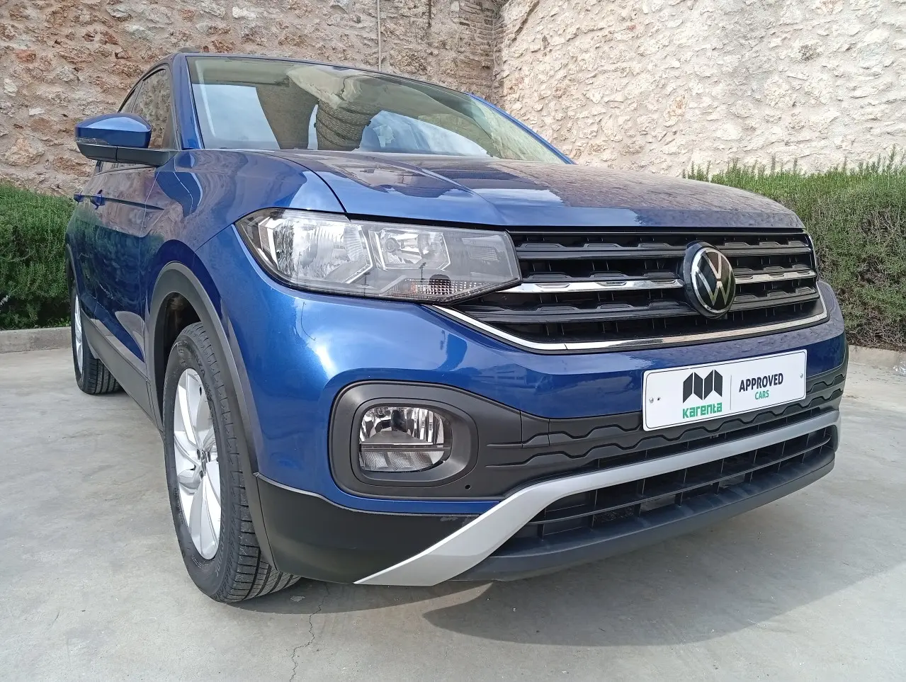 Volkswagen T-Cross - View 2