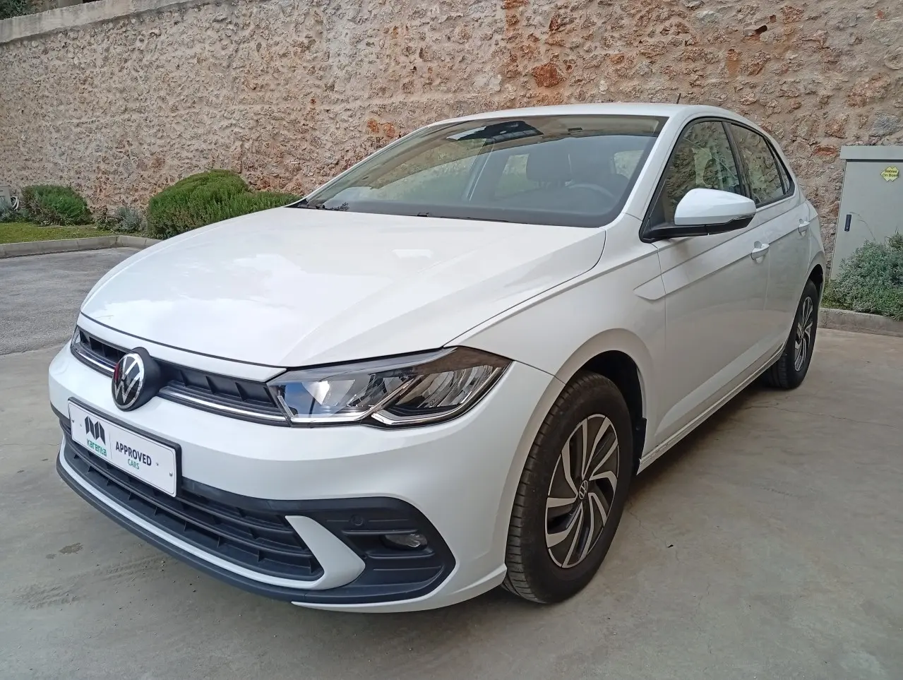 Volkswagen Polo - View 2
