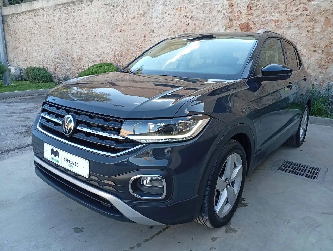 Volkswagen T-Cross - View 3