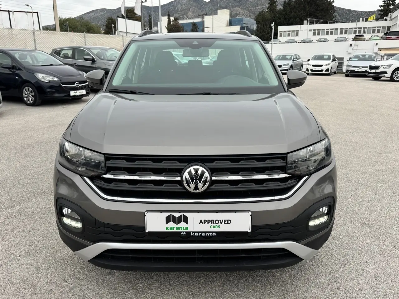 Volkswagen T-Cross - View 2