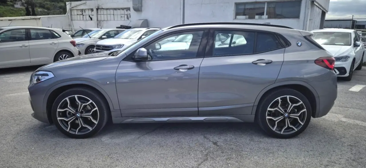 BMW X2 - View 3