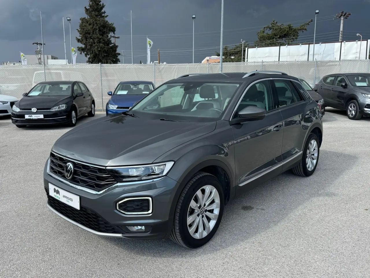 Volkswagen T-Roc - View 1