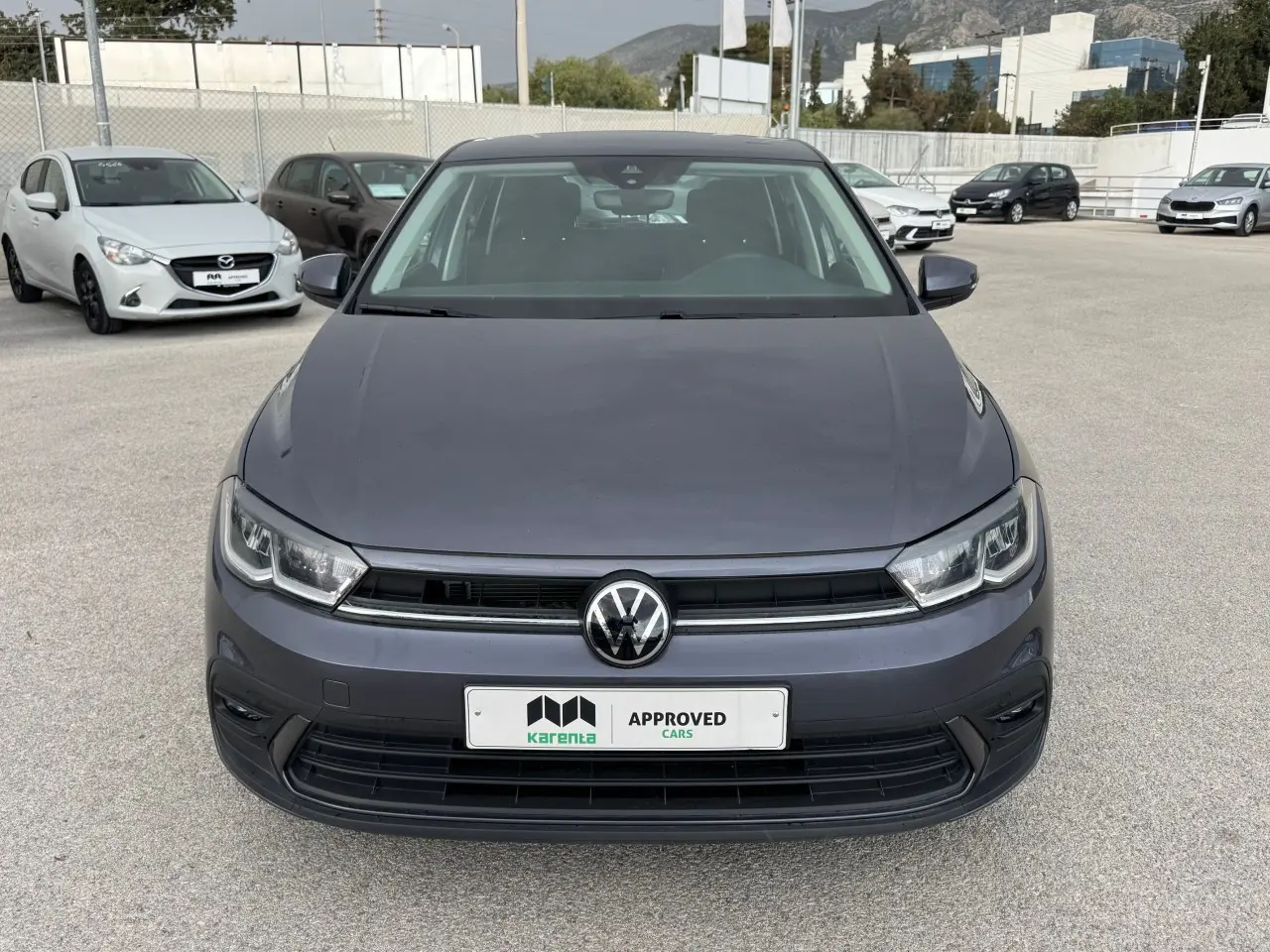 Volkswagen Polo - View 2