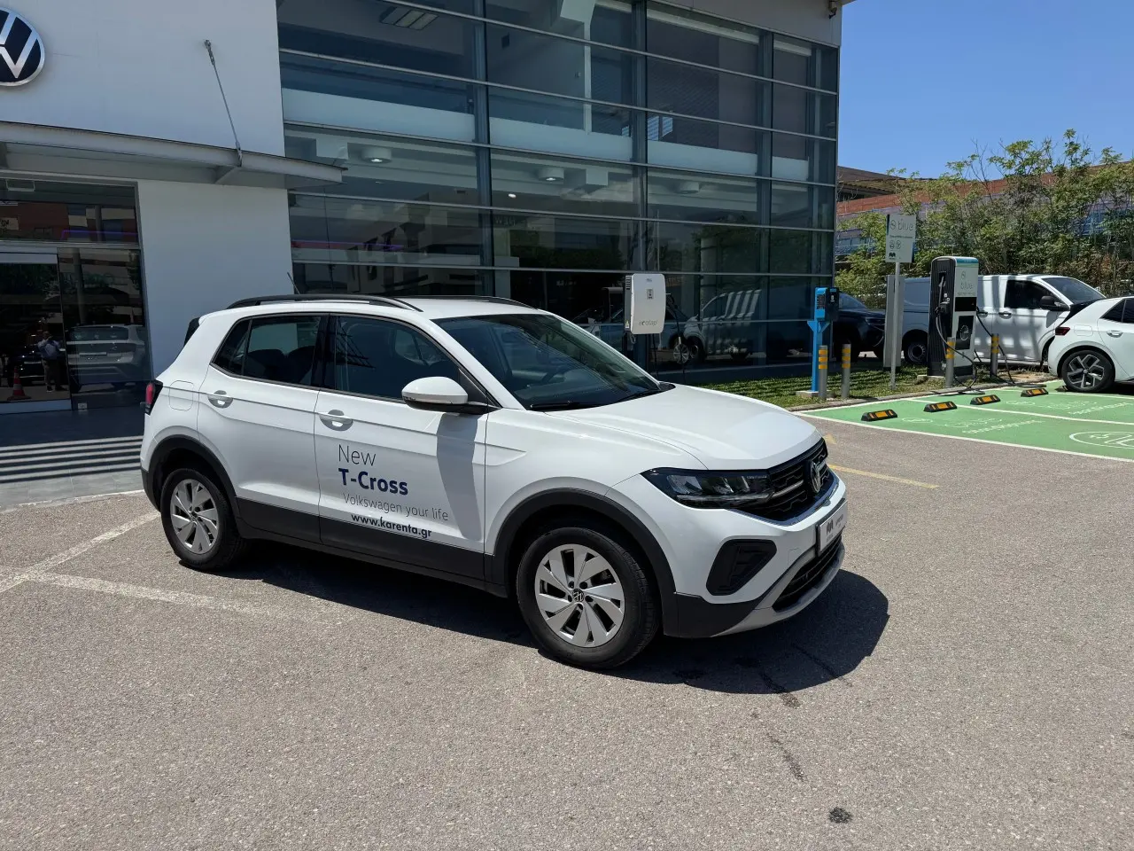 Volkswagen T-Cross - View 3