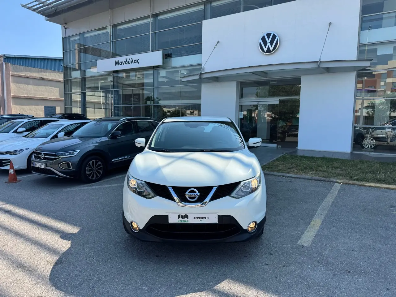 Nissan Qashqai - View 1