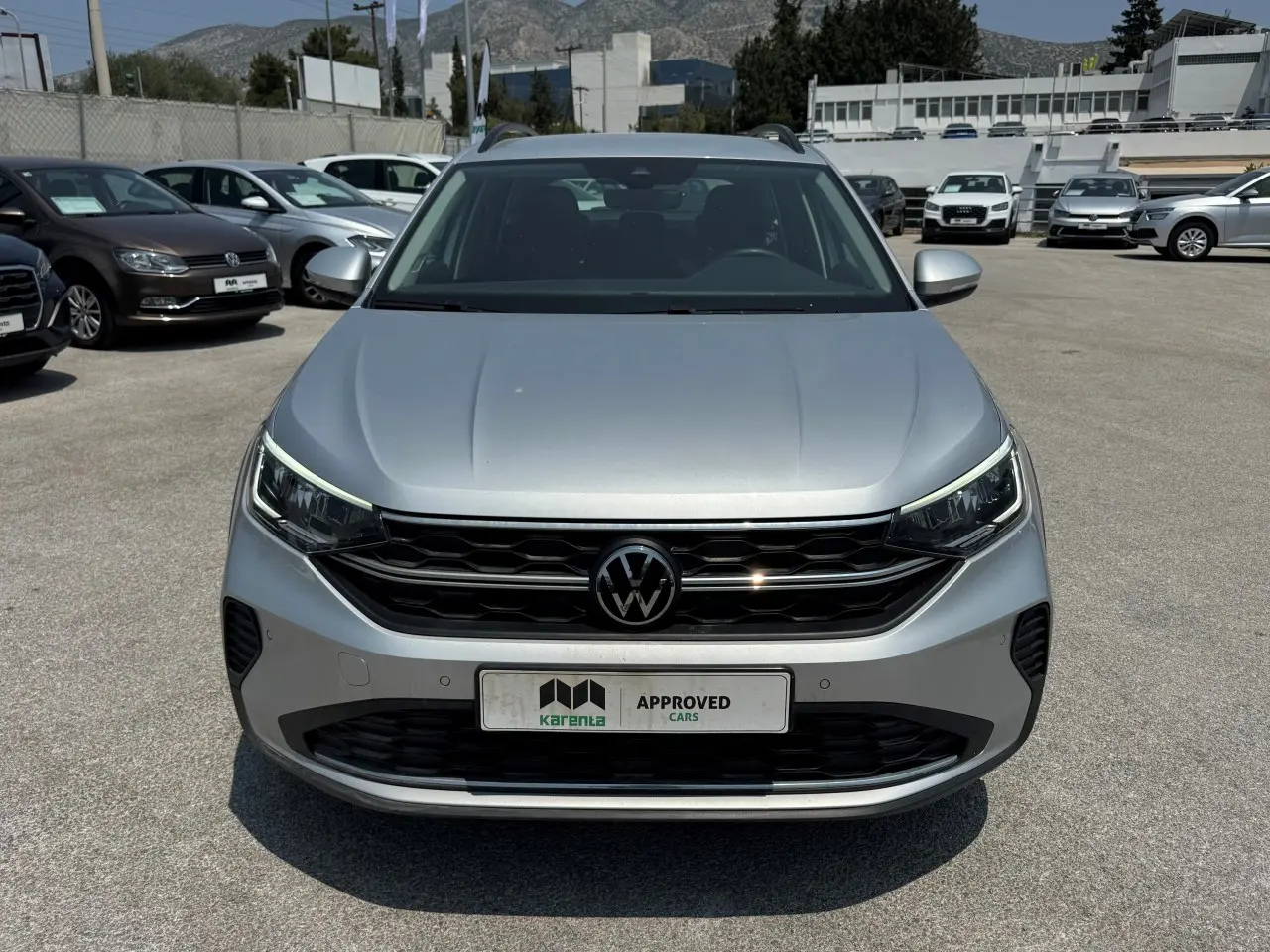 Volkswagen Taigo - View 2