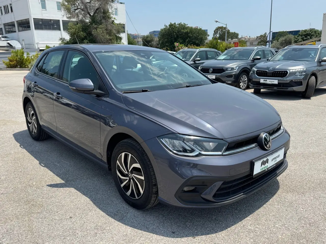 Volkswagen Polo - View 3