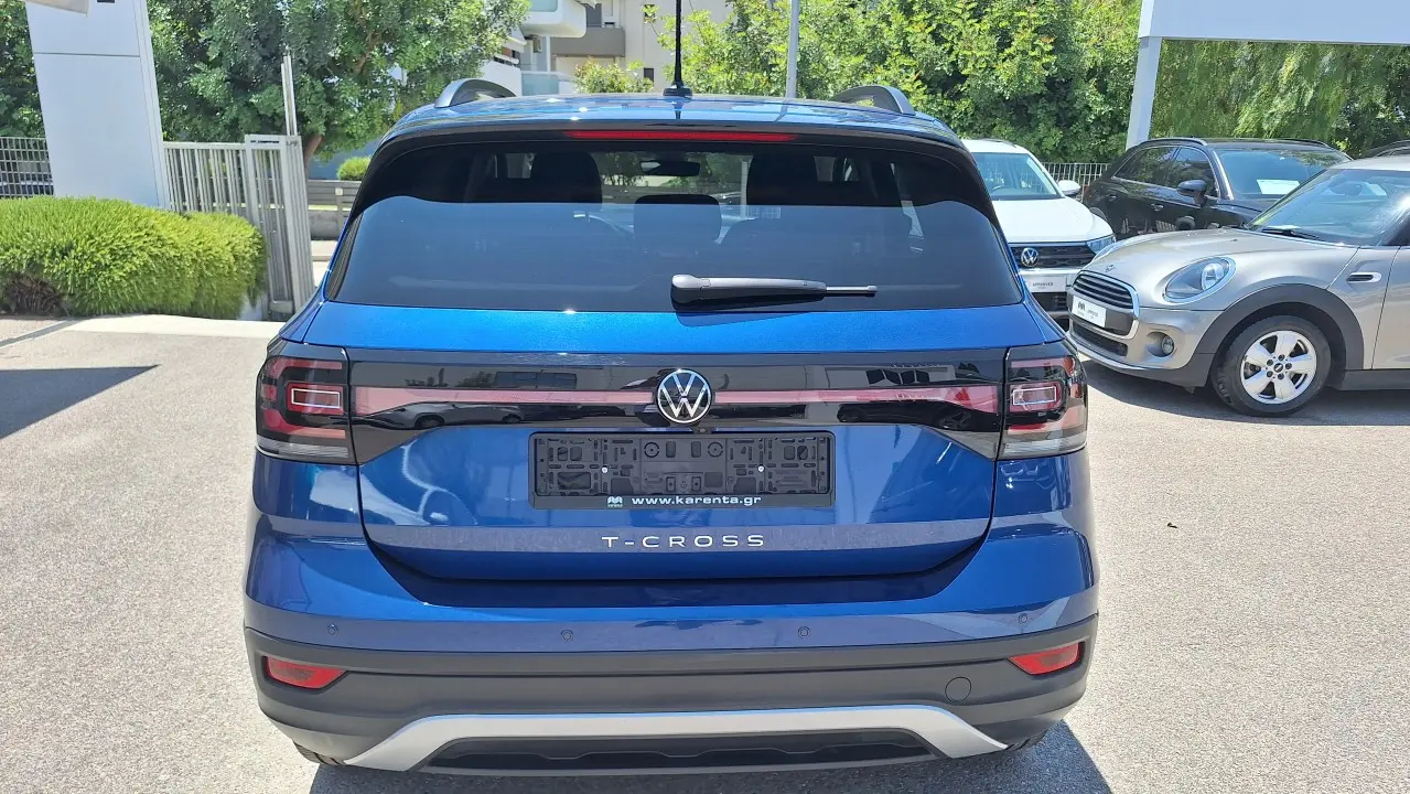 Volkswagen T-Cross - View 3