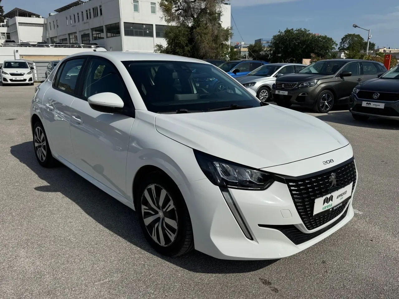 Peugeot 208 - View 3