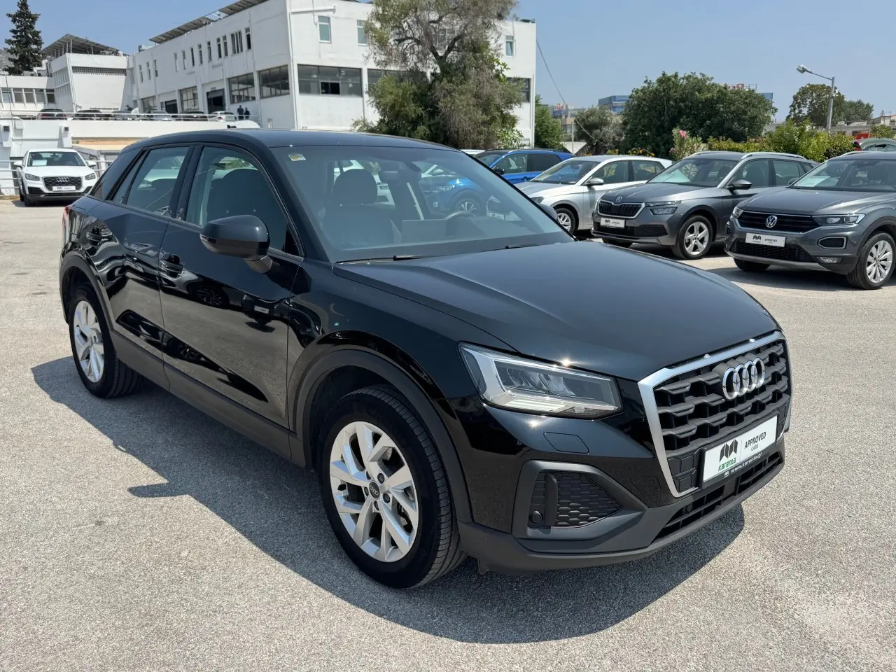 Audi Q2 - View 3