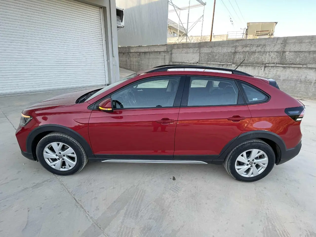 Volkswagen Taigo - View 3