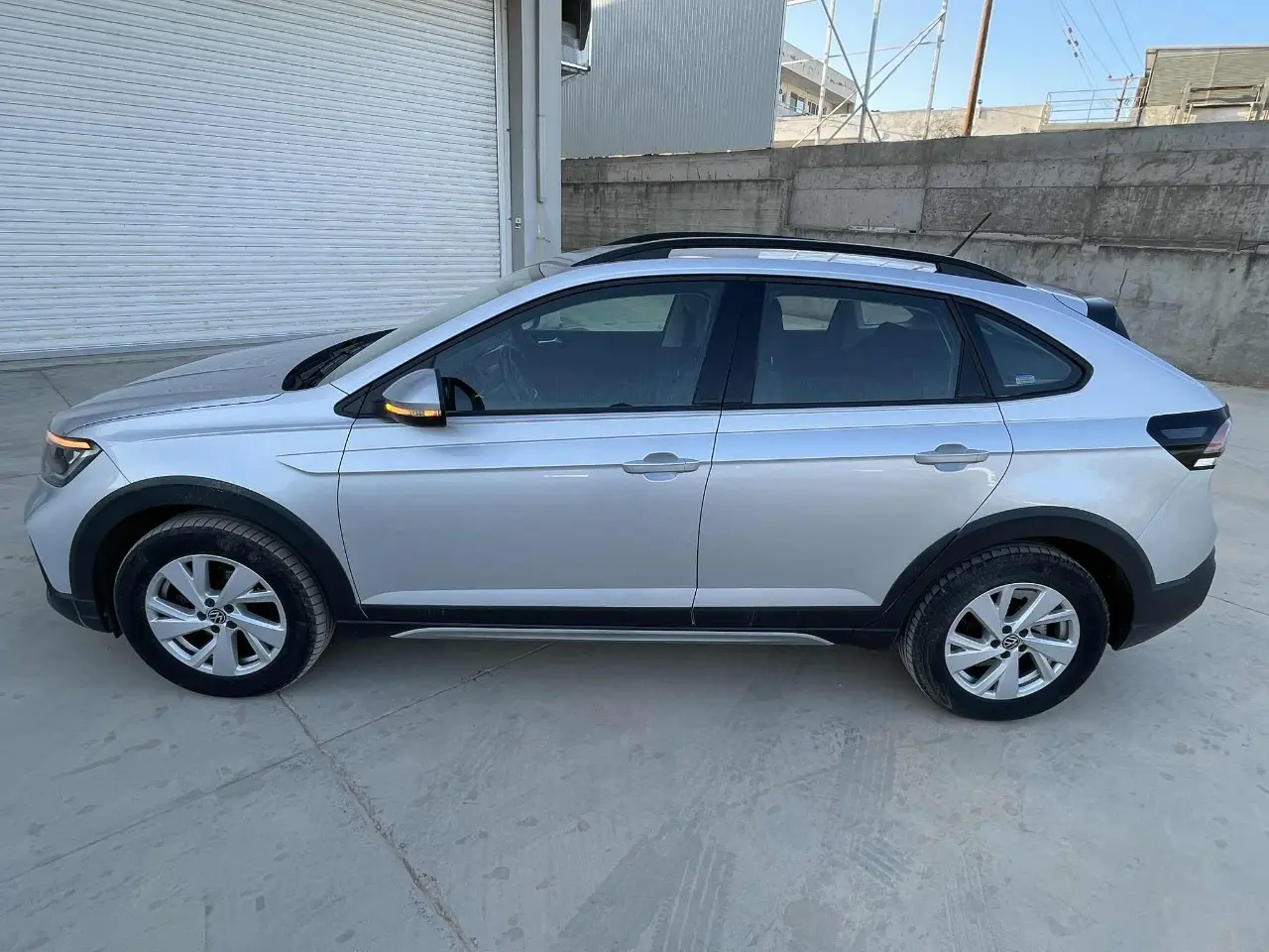 Volkswagen Taigo - View 3