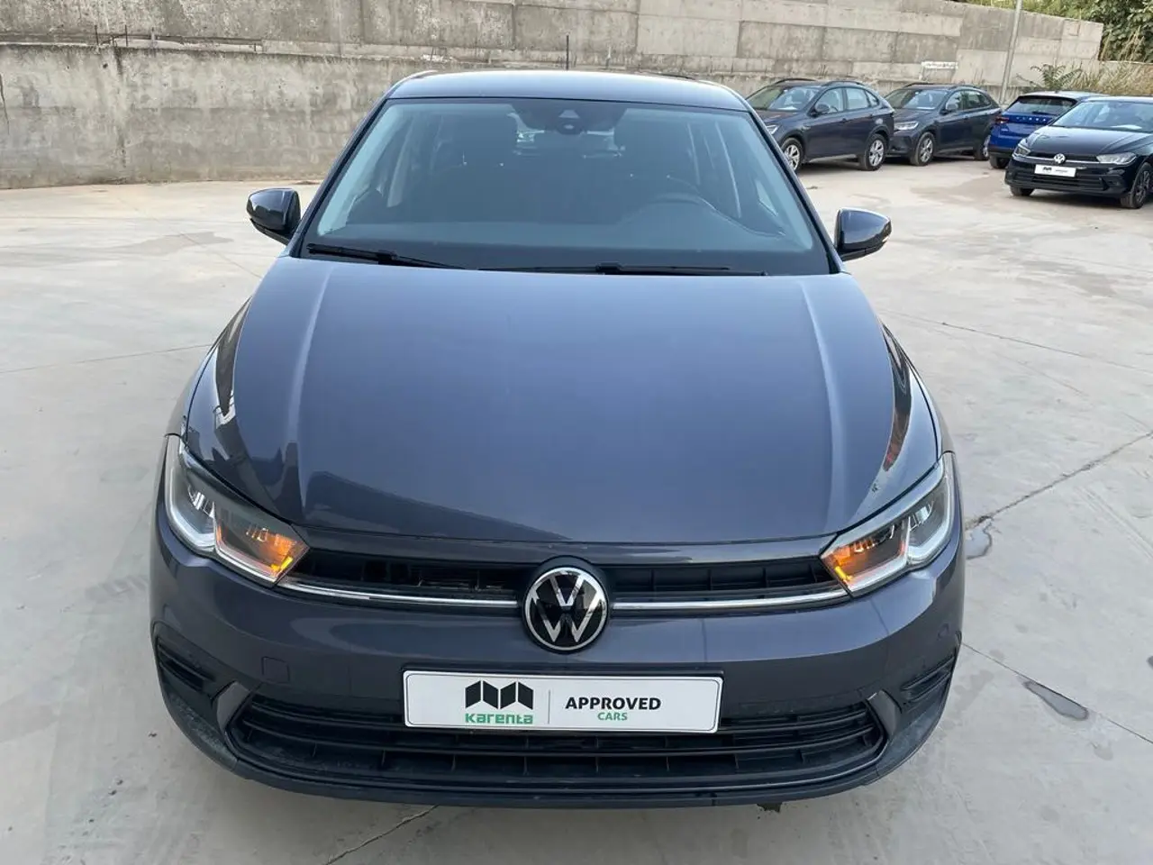 Volkswagen Polo - View 1