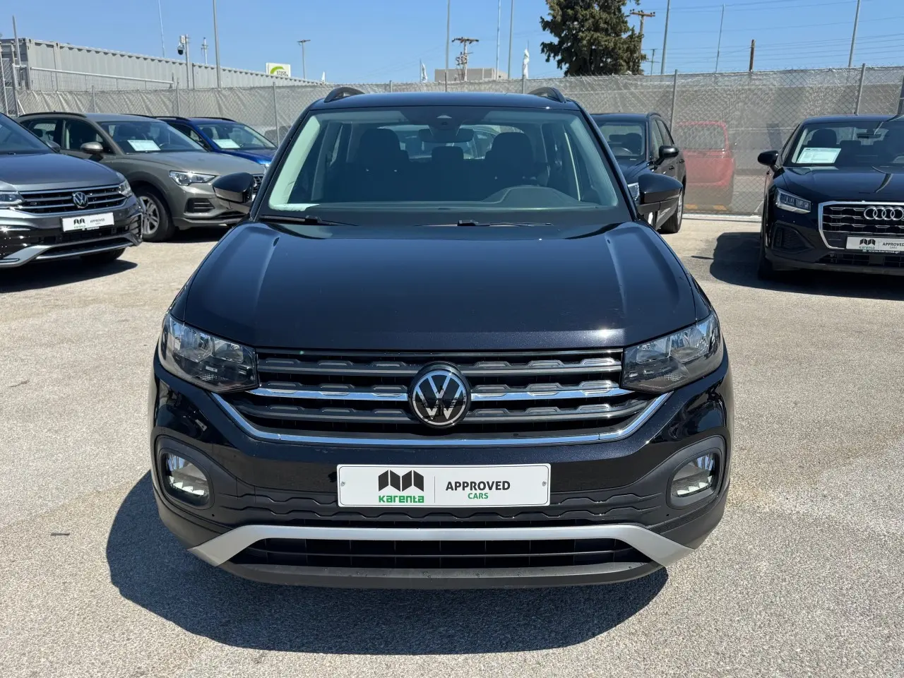 Volkswagen T-Cross - View 2