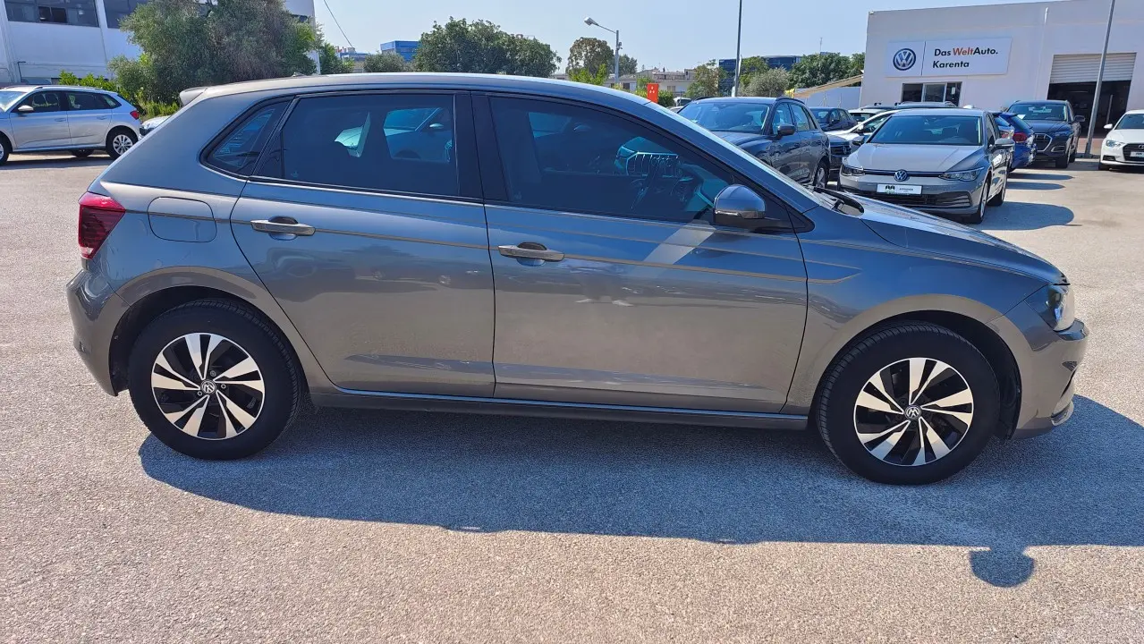 Volkswagen Polo - View 3