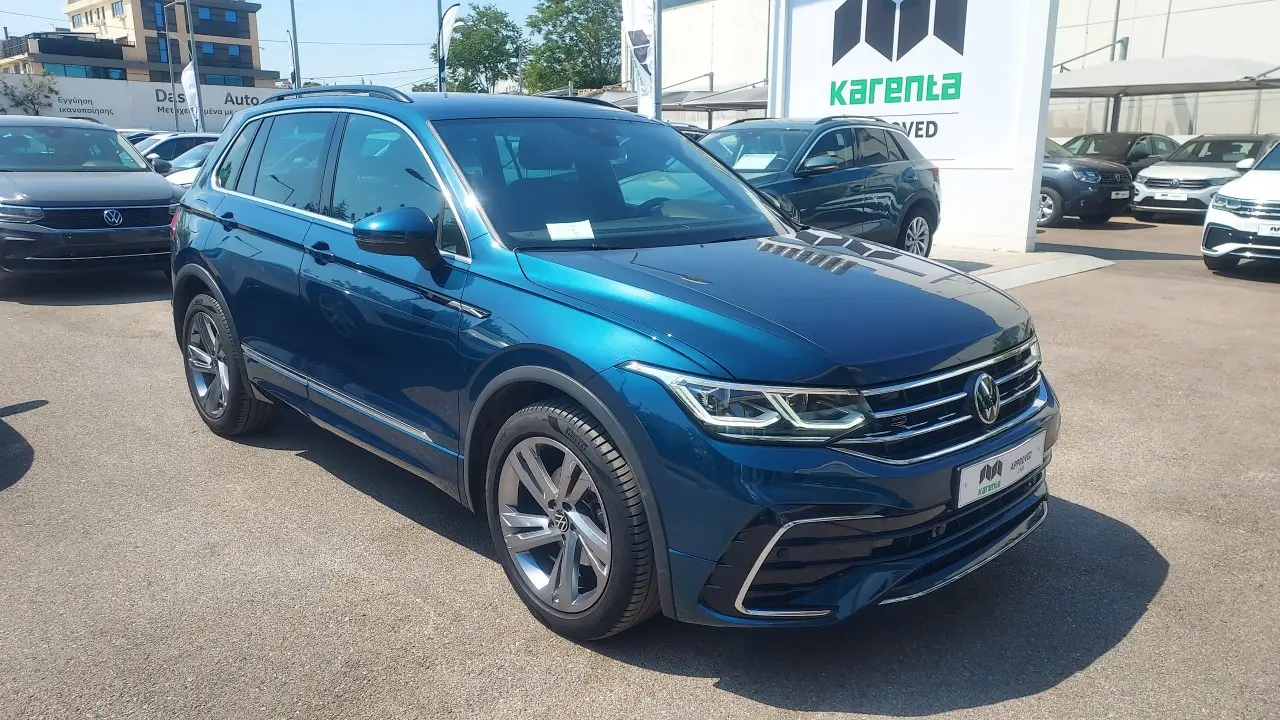 Volkswagen Tiguan - View 2