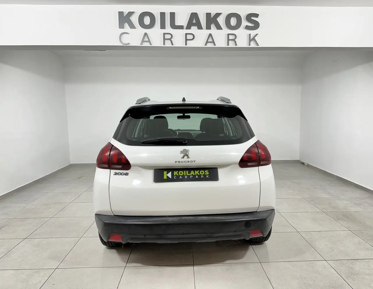 https://cdn.autoq.gr/websites/koilakos.gr/images/vehicles/1374/21215.jpg