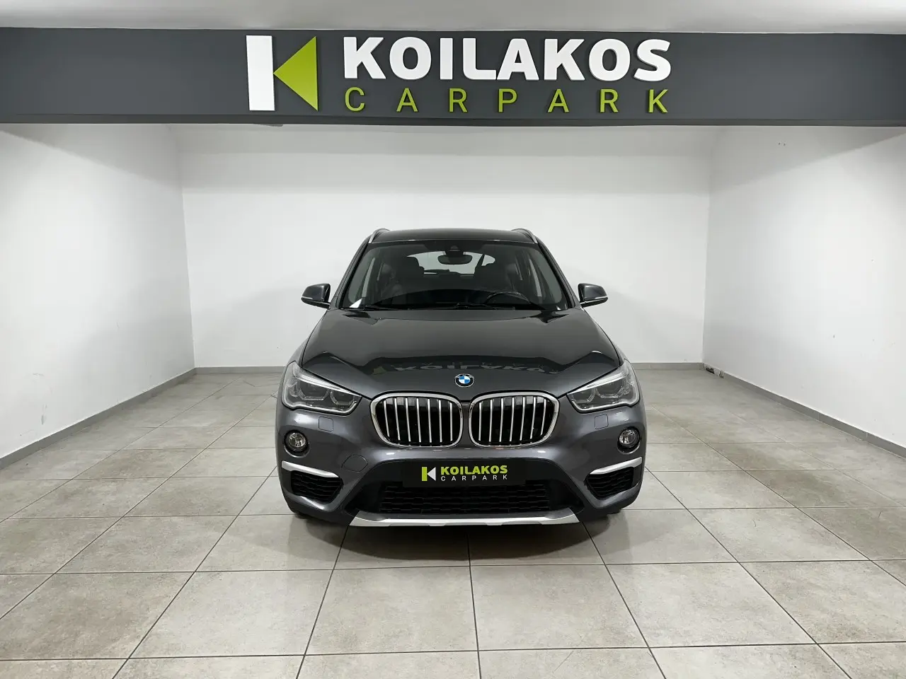 BMW X1 - View 3