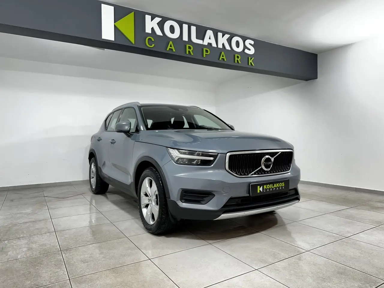 Volvo XC40 - View 2