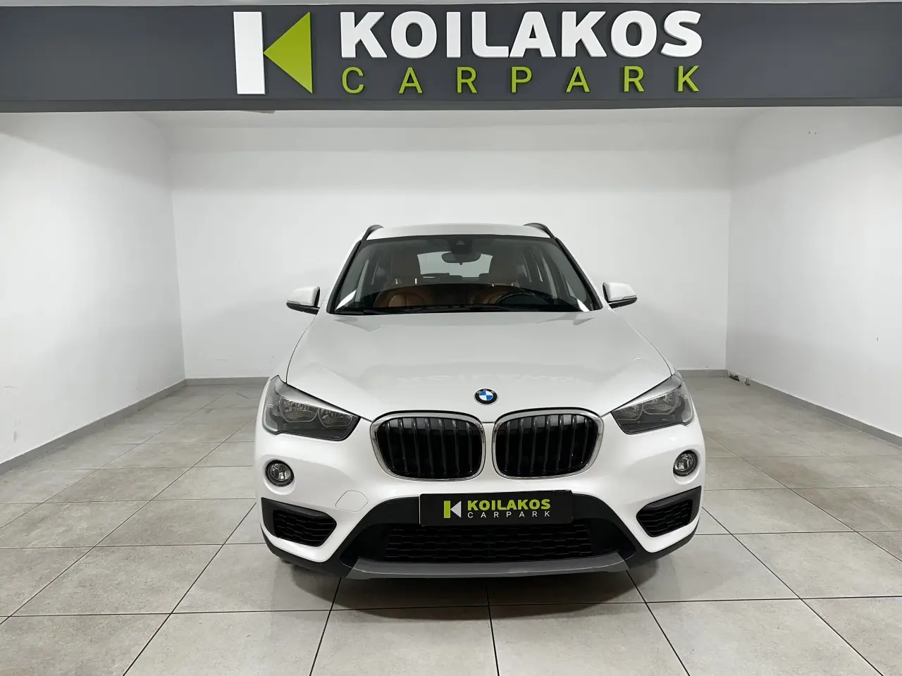 BMW X1 - View 3