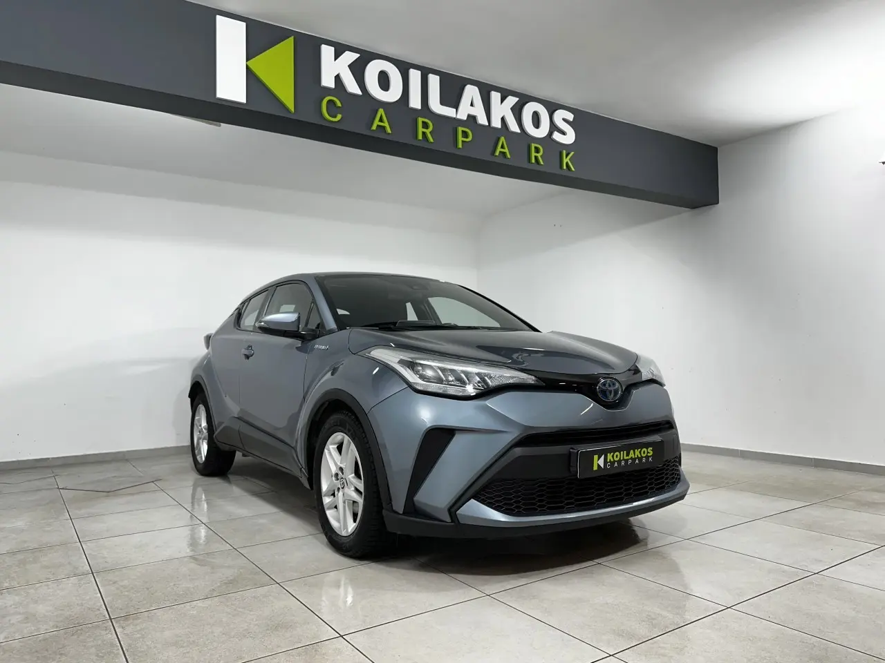 Toyota C-HR - View 2