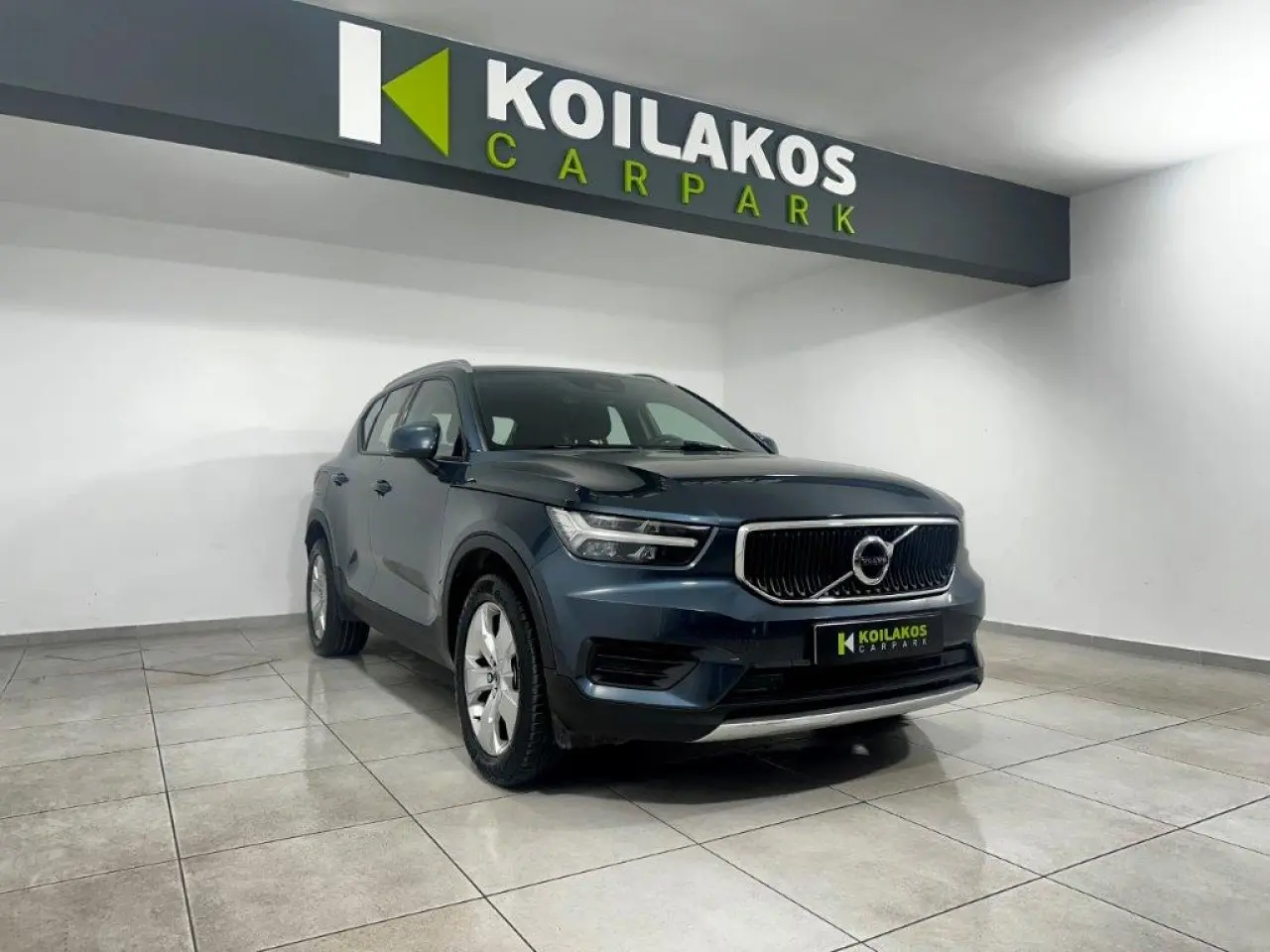 Volvo XC40 - View 2