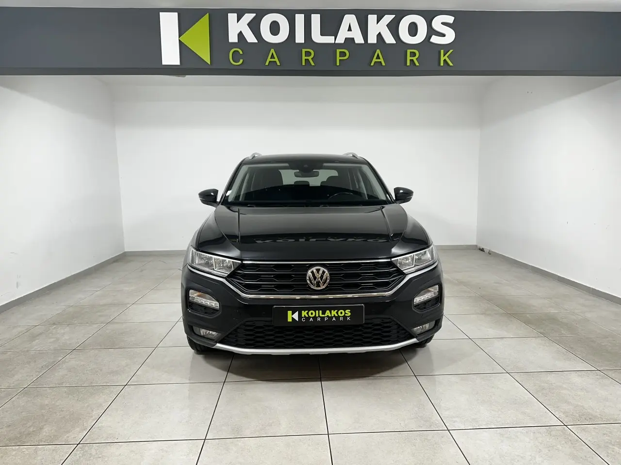 Volkswagen T-Roc - View 3