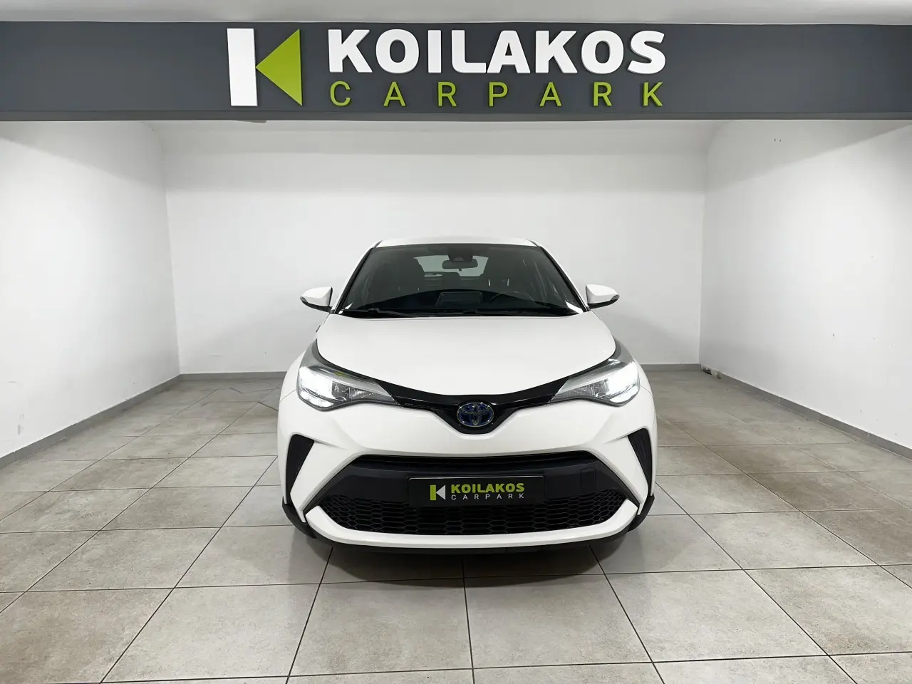 Toyota C-HR - View 3