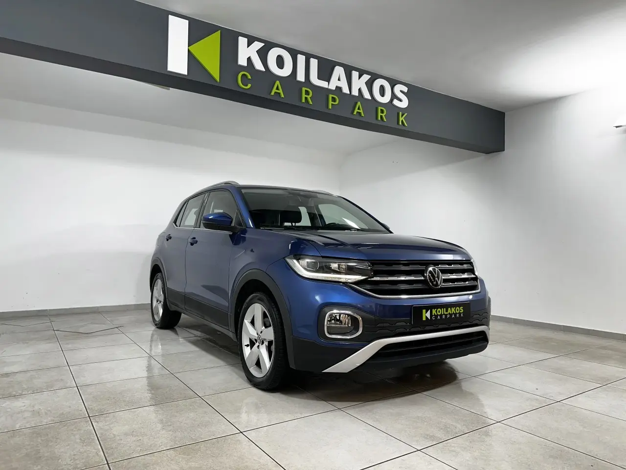 Volkswagen T-Cross - View 2