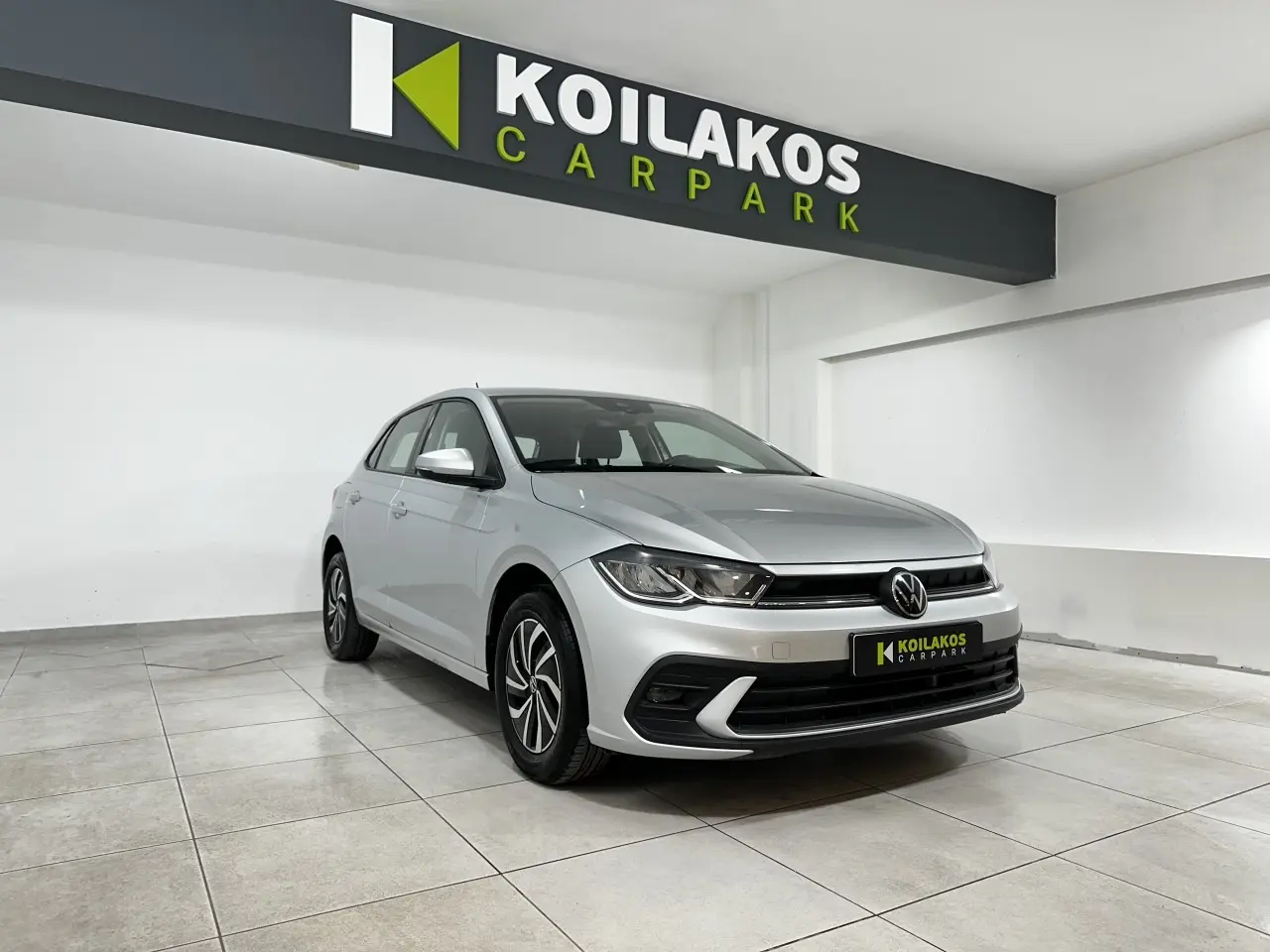 Volkswagen Polo - View 2