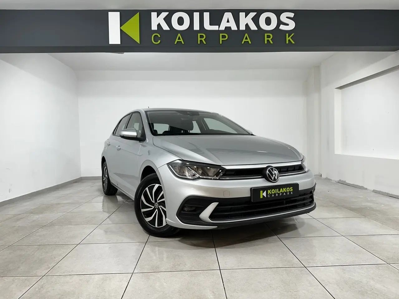 Volkswagen Polo - View 1