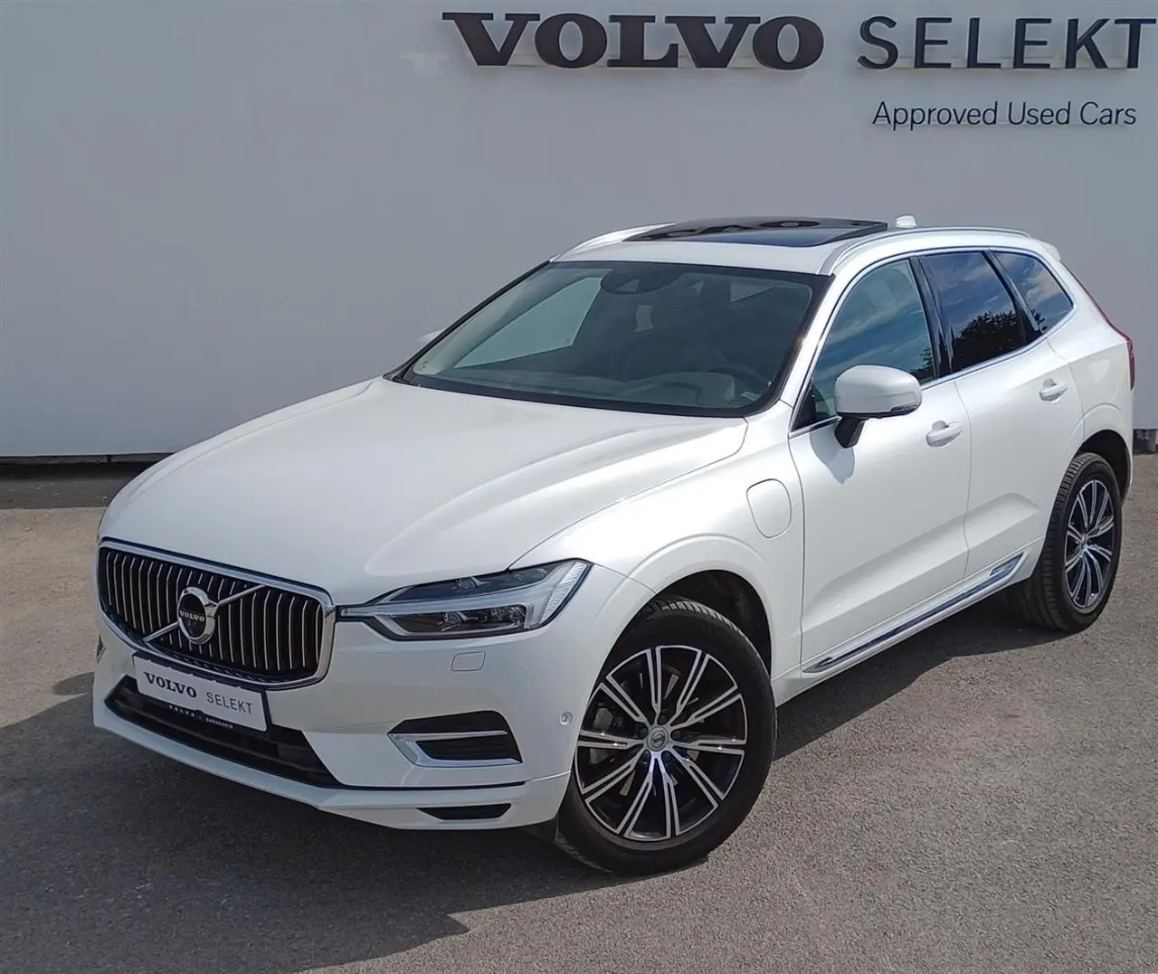 Volvo XC60 - View 1