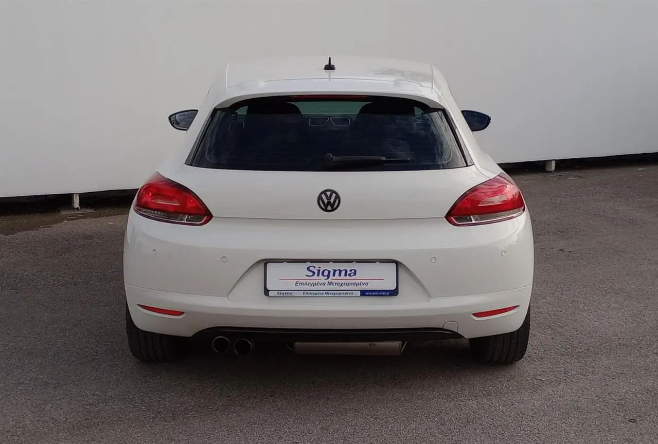 Volkswagen Scirocco - View 3