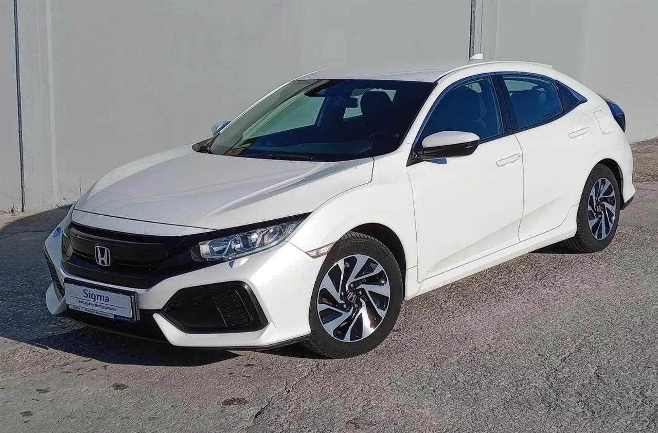 Honda Civic - View 1