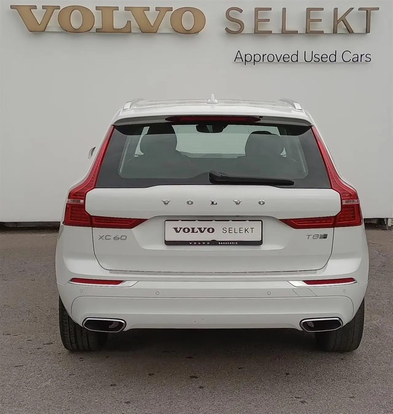 Volvo XC60 - View 3