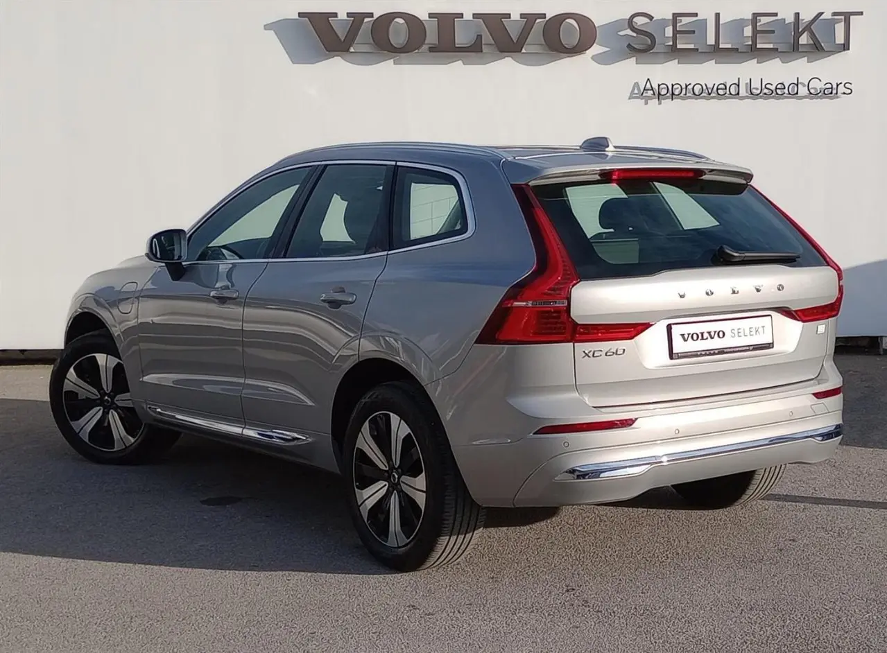Volvo XC60 - View 2