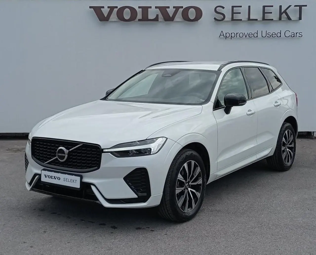 Volvo XC60 - View 1