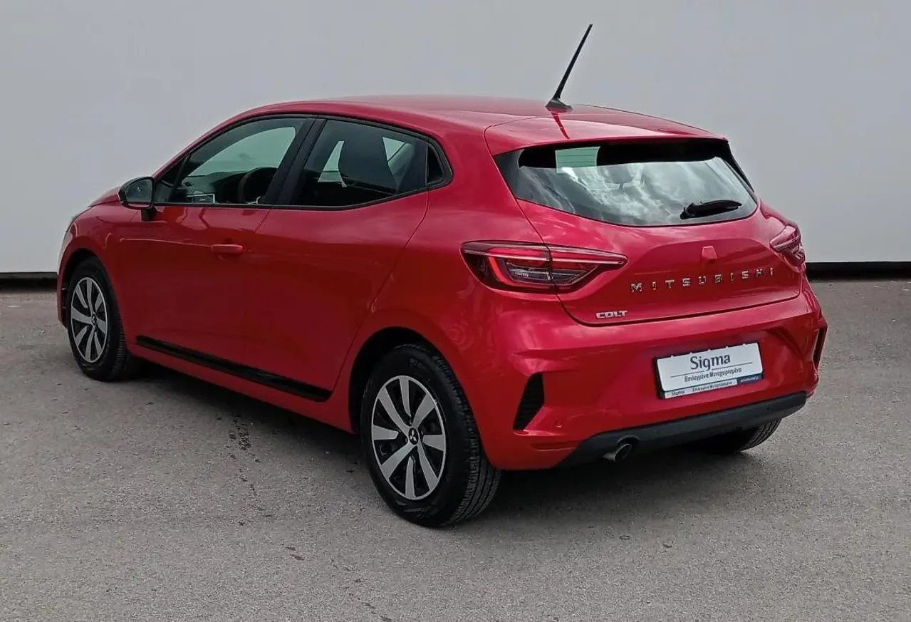 Mitsubishi Colt - View 2