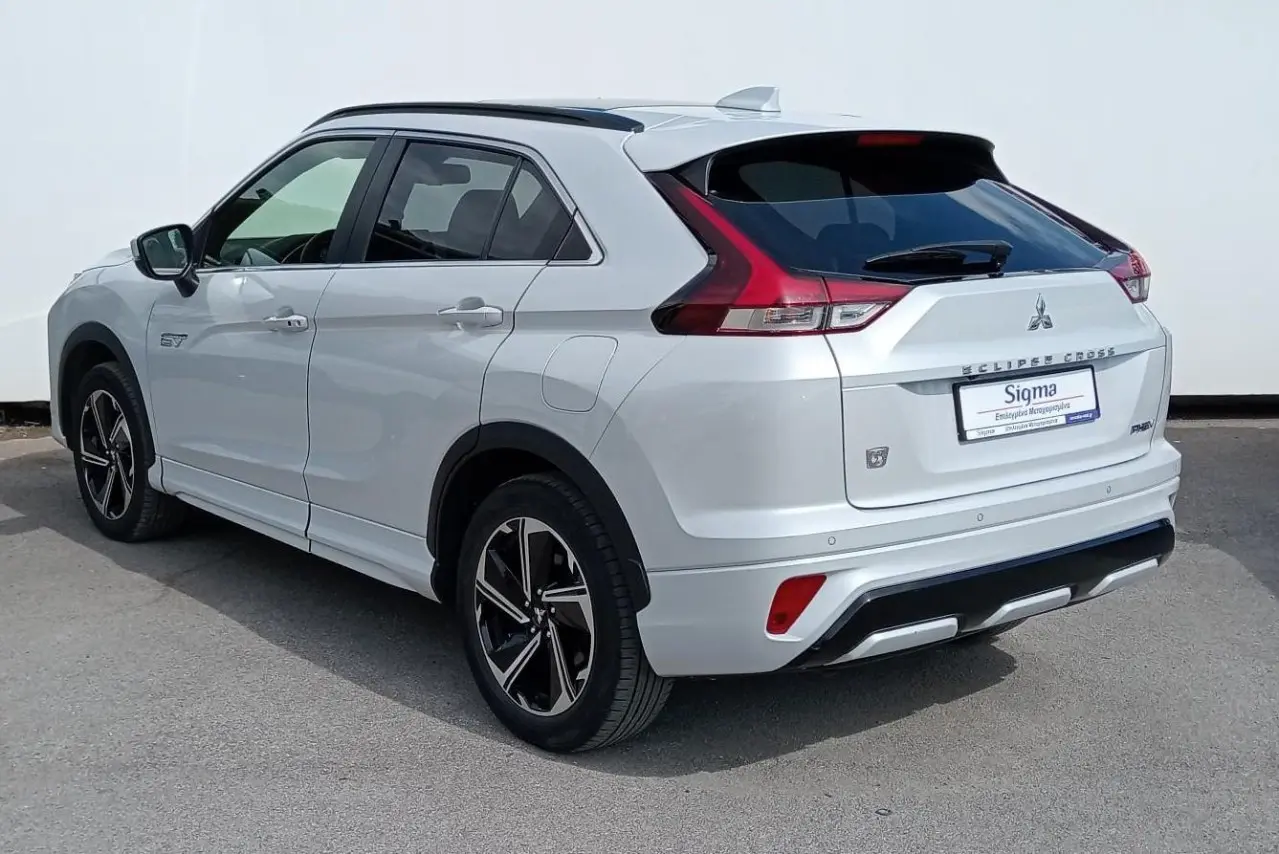 Mitsubishi Eclipse Cross - View 2