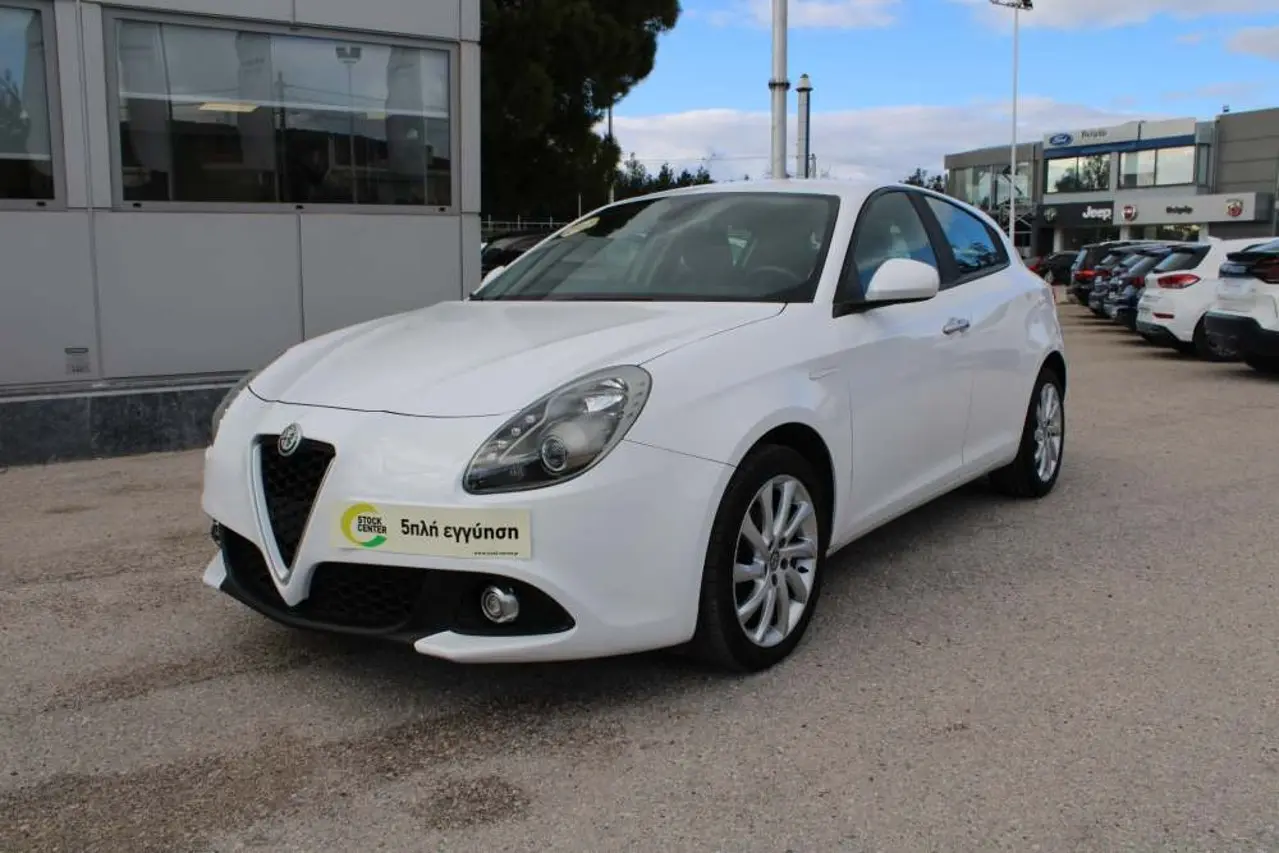 Alfa Romeo Giulietta - View 3