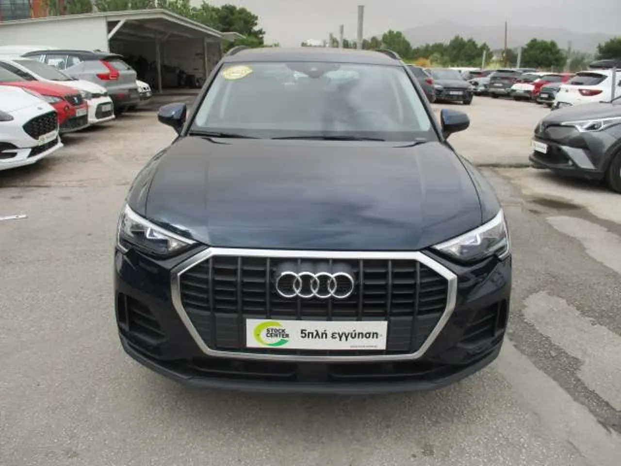 Audi Q3 - View 2