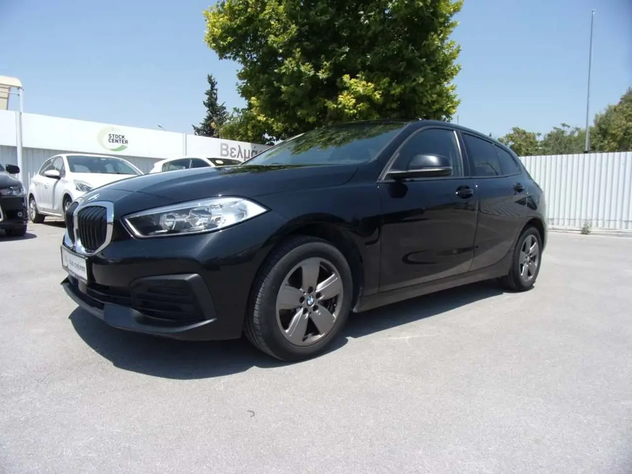 BMW 1 Series - View 3