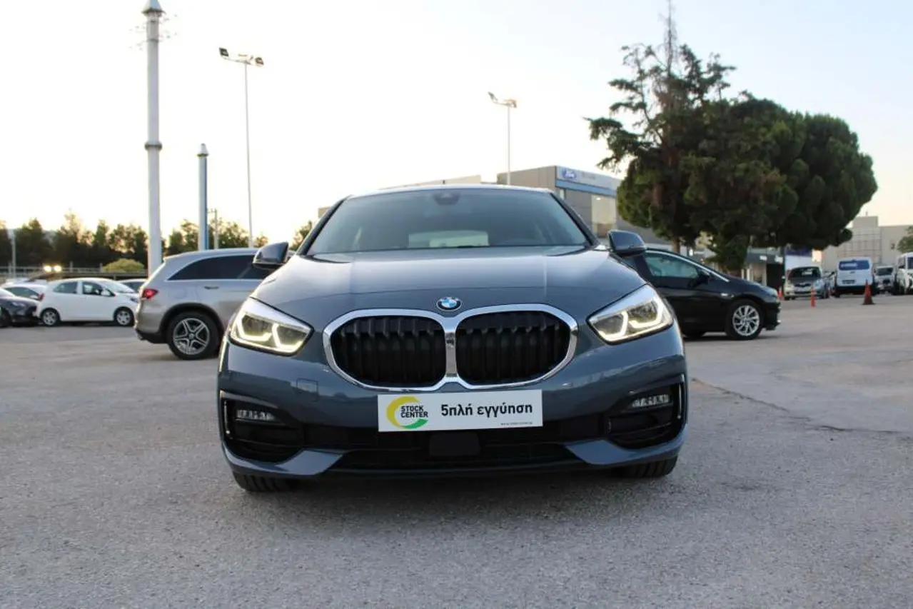 BMW 1 Series - View 3