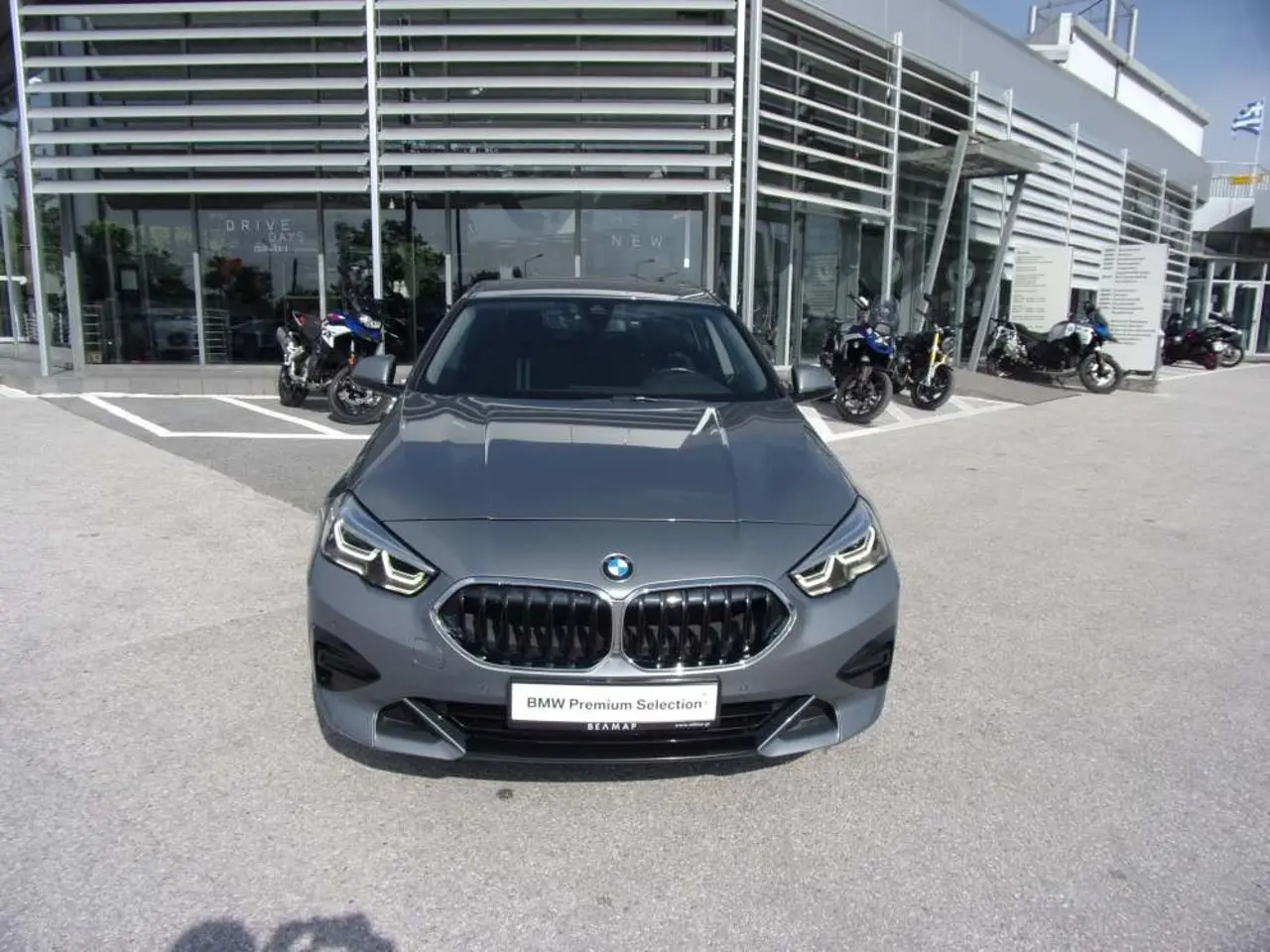 BMW 2 Series - View 2