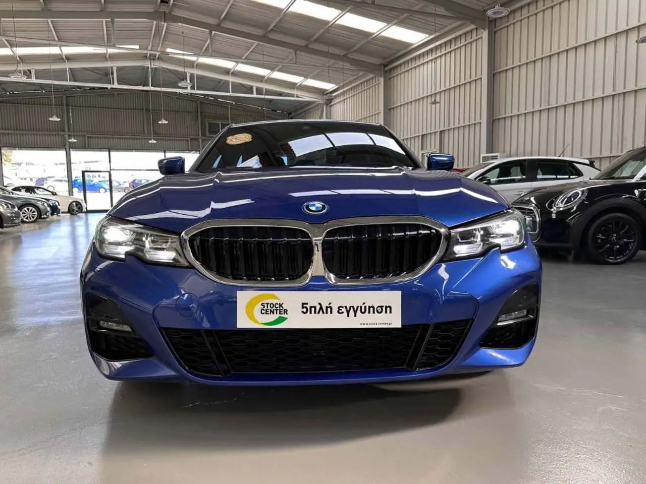 BMW 3 Series - View 2